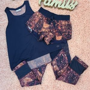 Calia by Carrie Underwood Double lined Shorts.